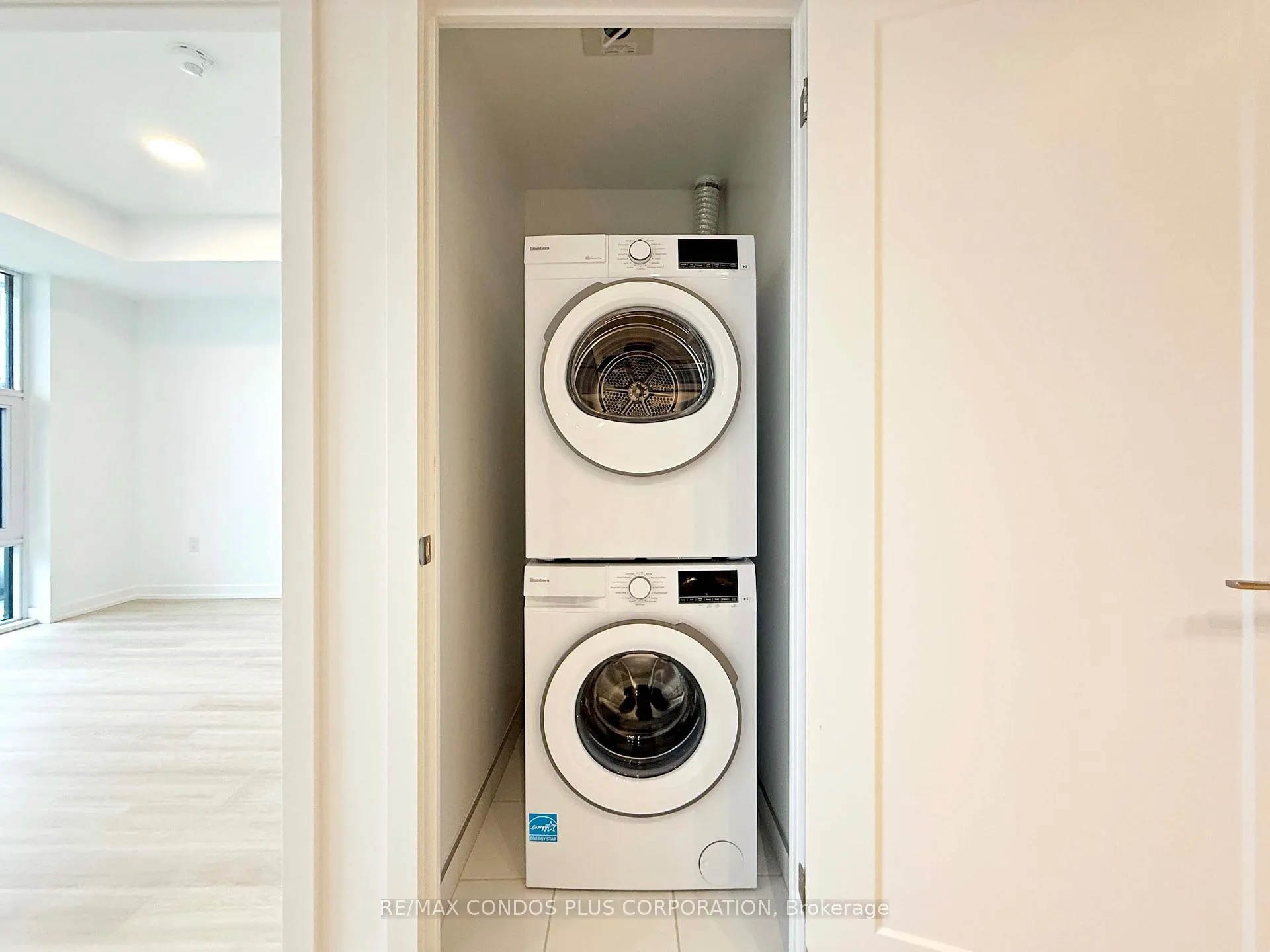 Photo 12 of Unit 2212, 9751 Markham Road, Markham, Greensborough — HOMEH