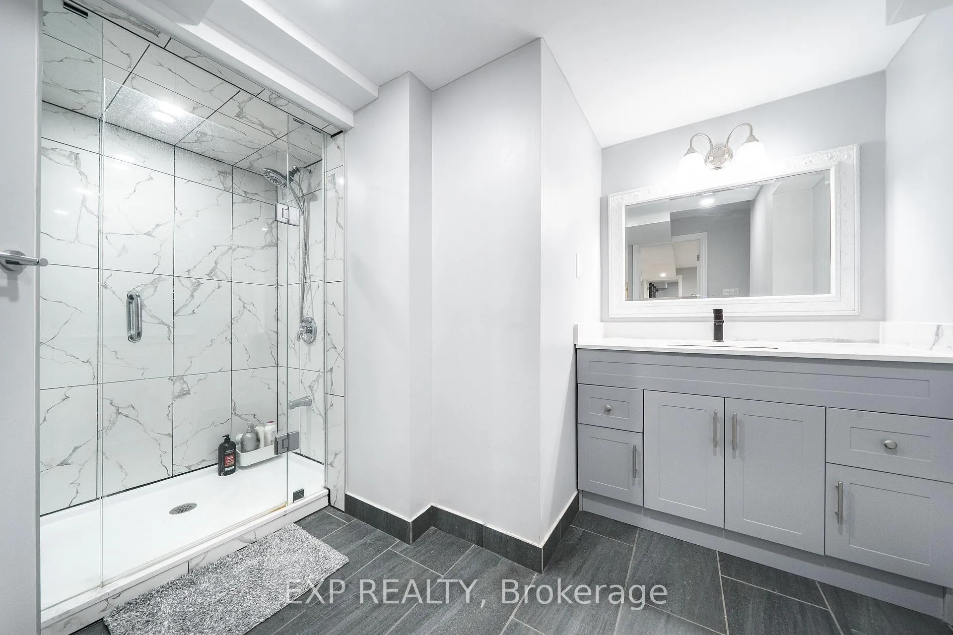 Photo 41 of 148 Devonsleigh Boulevard, Richmond Hill, Devonsleigh — HOMEH