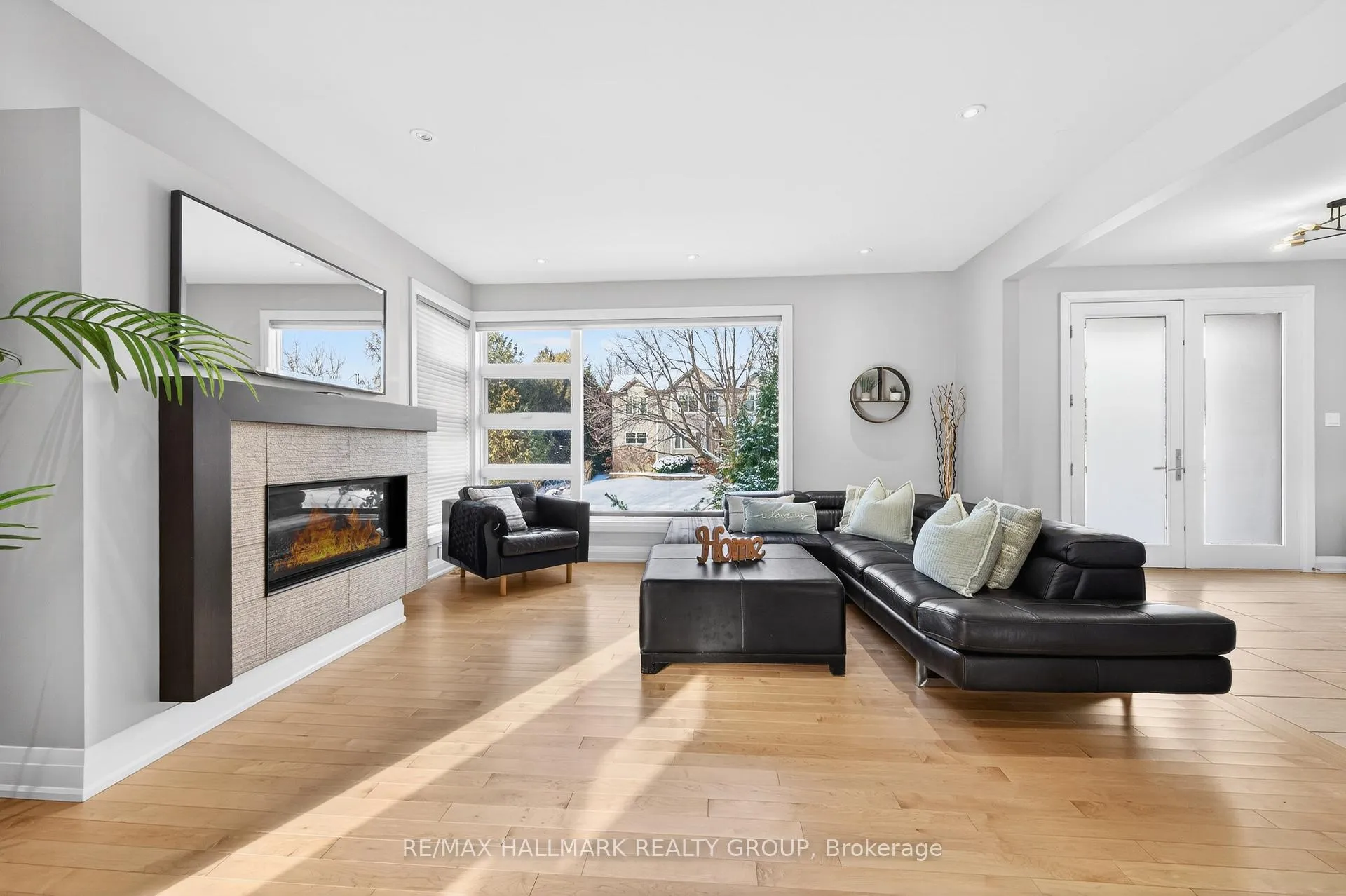 Photo 7 of 114 Rita Avenue, Ottawa, Meadowlands/St. Claire Gardens — HOMEH