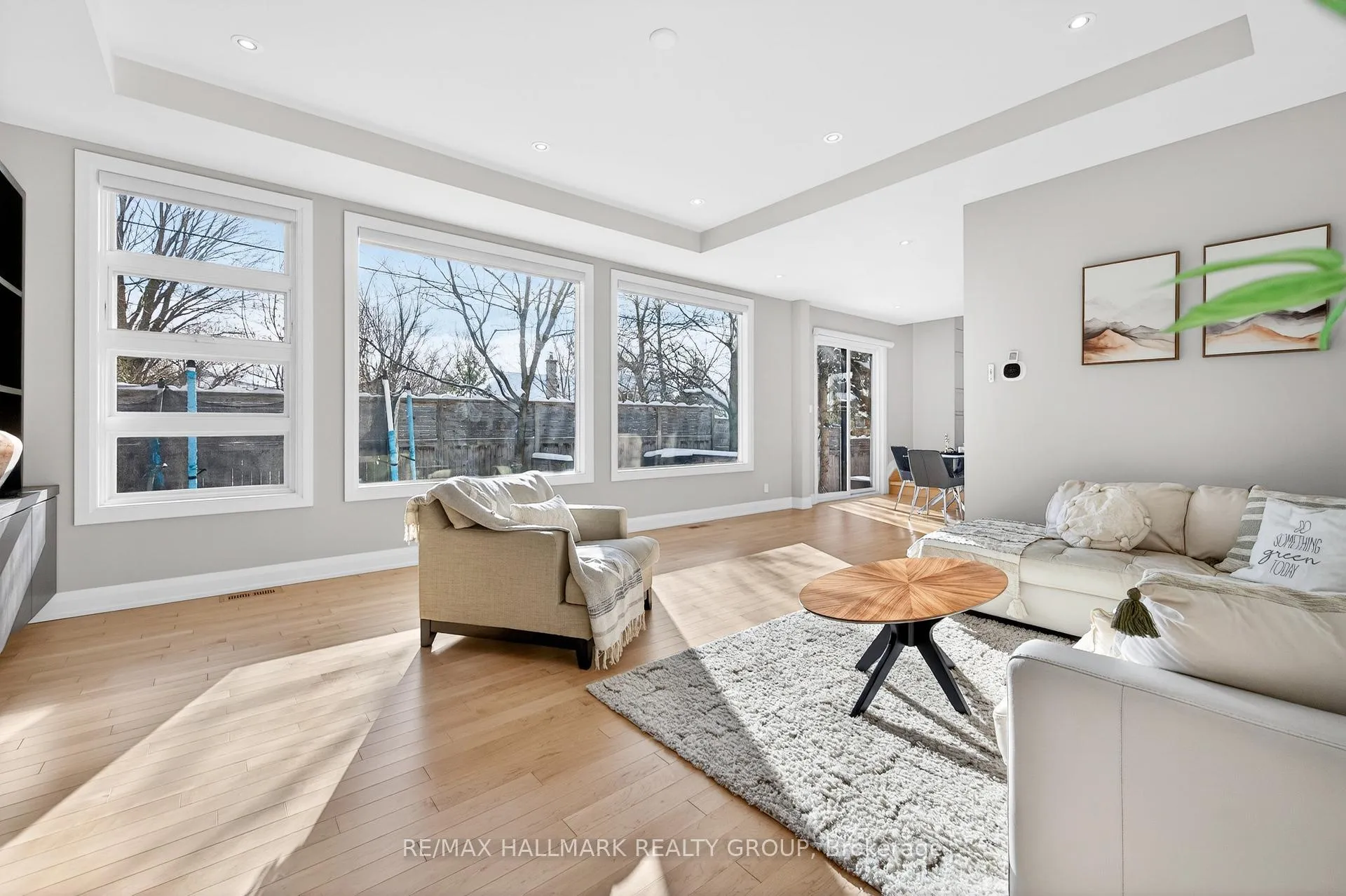 Photo 15 of 114 Rita Avenue, Ottawa, Meadowlands/St. Claire Gardens — HOMEH