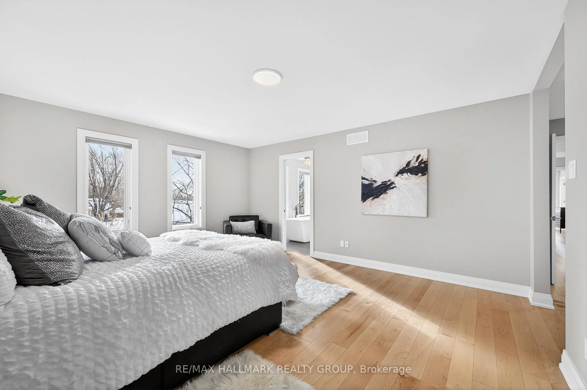 Photo 24 of 114 Rita Avenue, Ottawa, Meadowlands/St. Claire Gardens — HOMEH