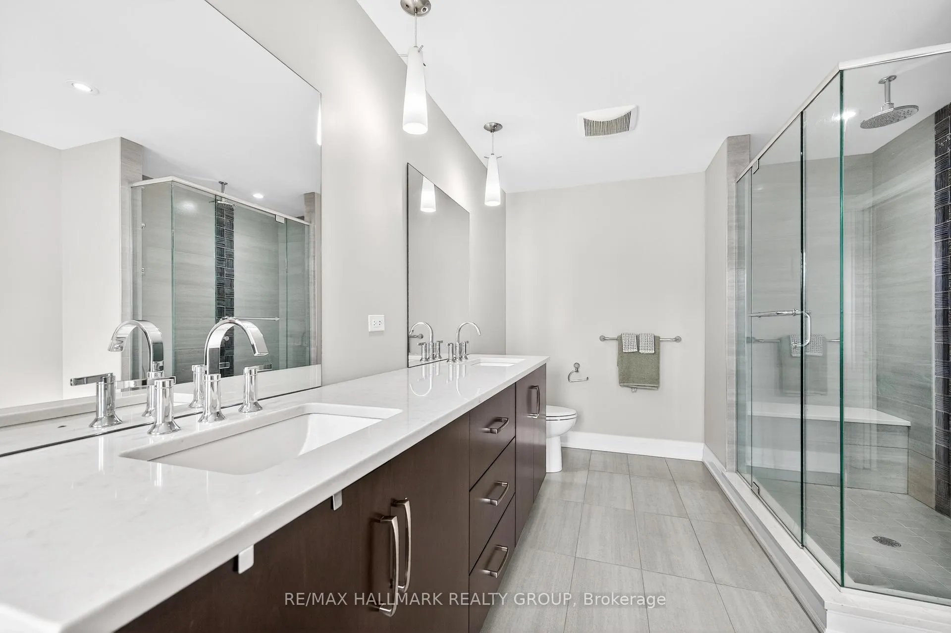Photo 26 of 114 Rita Avenue, Ottawa, Meadowlands/St. Claire Gardens — HOMEH