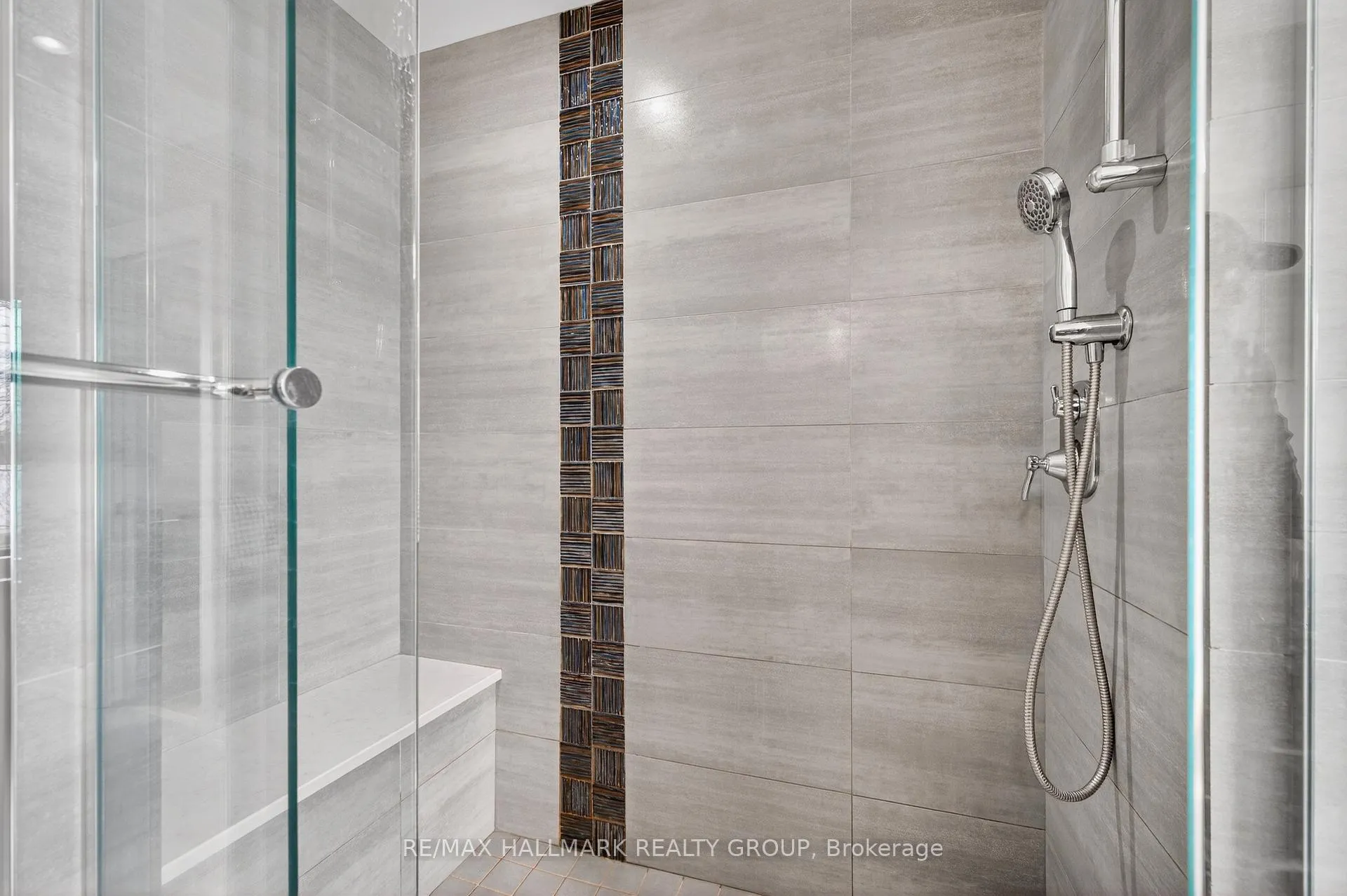 Photo 27 of 114 Rita Avenue, Ottawa, Meadowlands/St. Claire Gardens — HOMEH