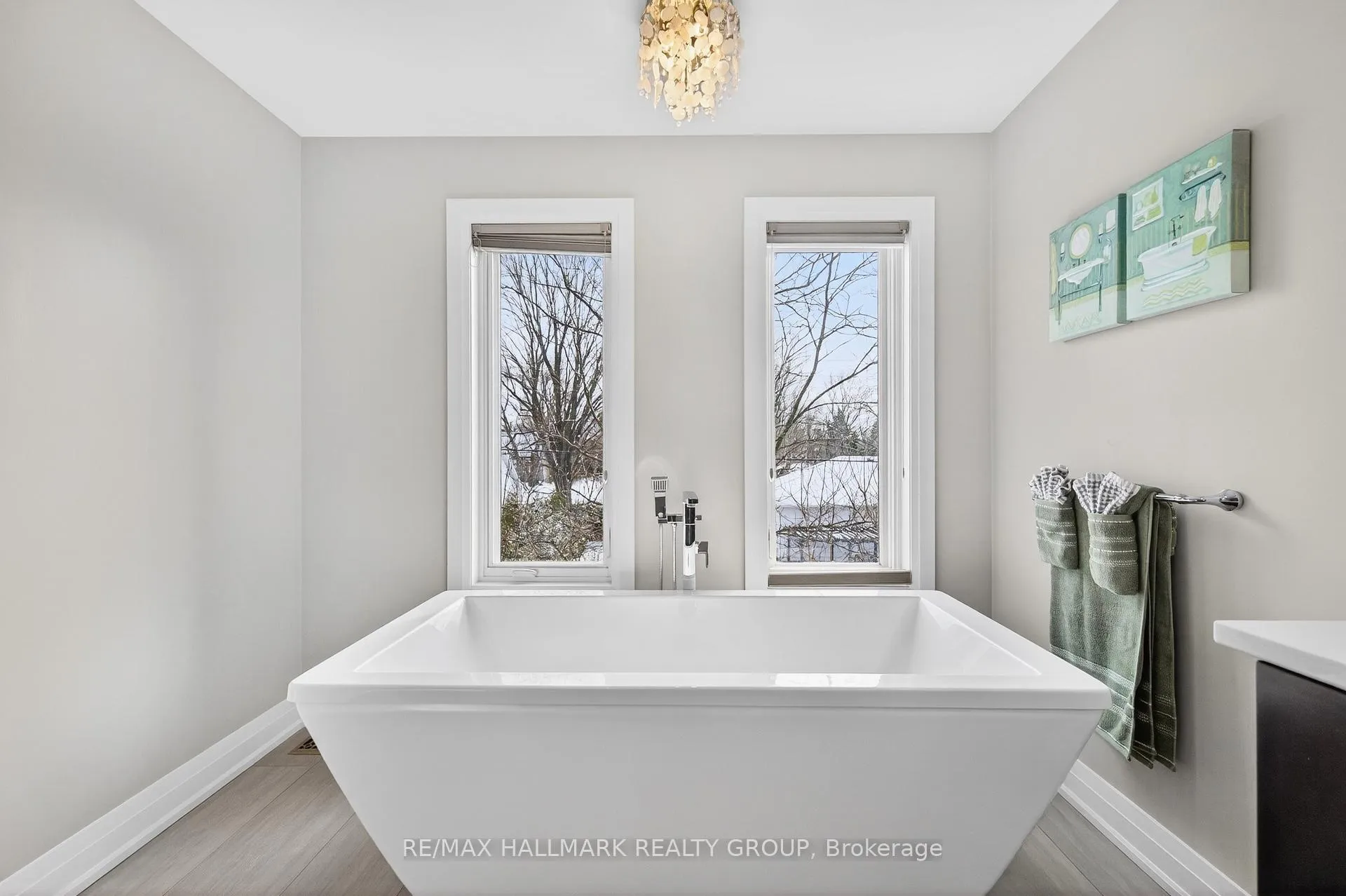 Photo 28 of 114 Rita Avenue, Ottawa, Meadowlands/St. Claire Gardens — HOMEH