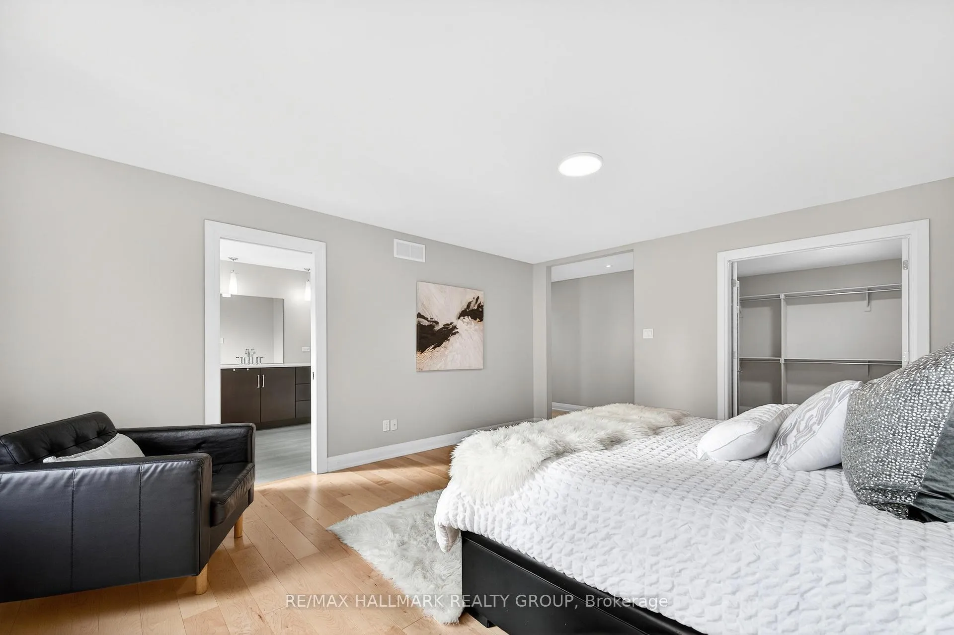 Photo 29 of 114 Rita Avenue, Ottawa, Meadowlands/St. Claire Gardens — HOMEH