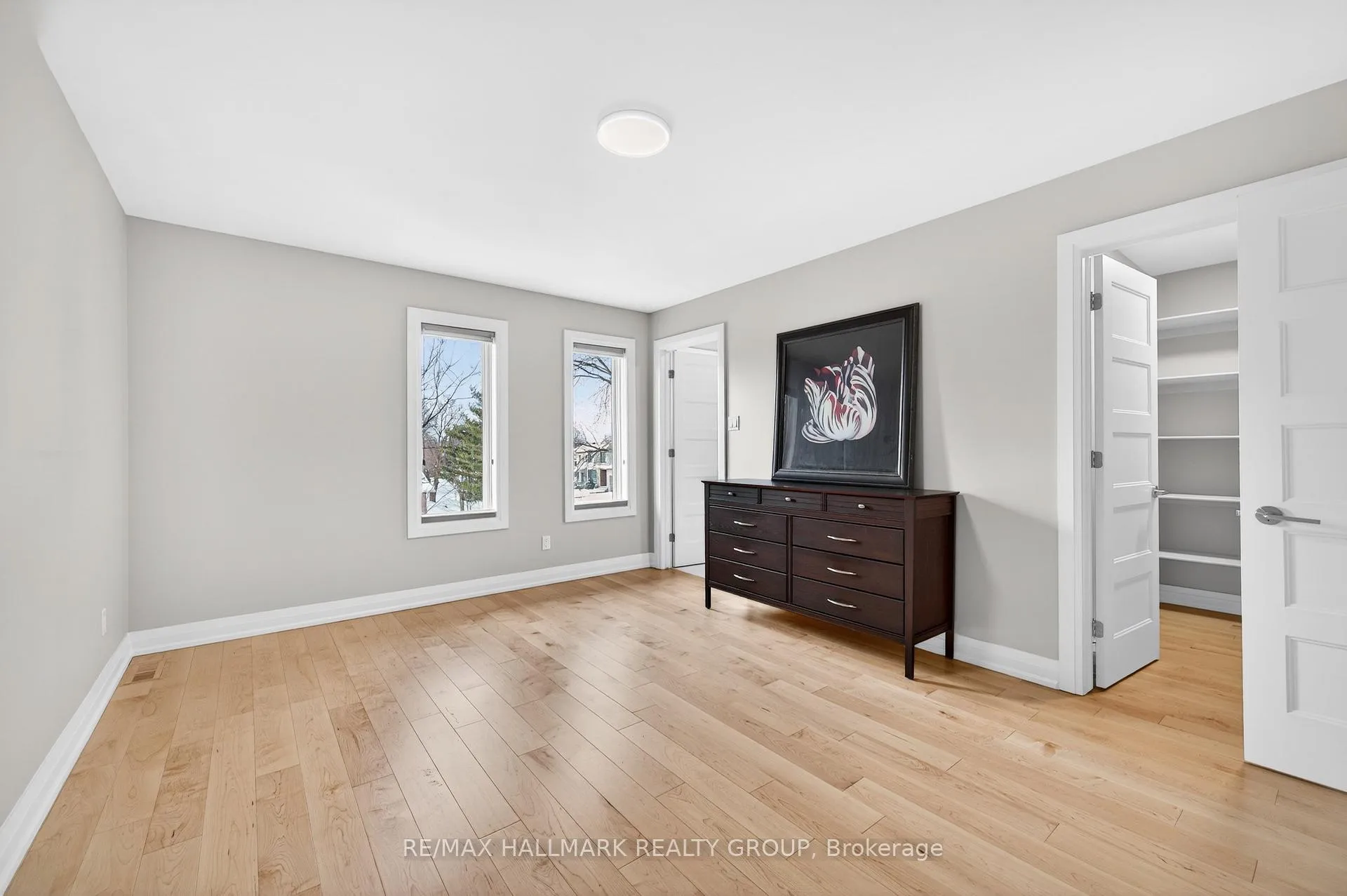 Photo 33 of 114 Rita Avenue, Ottawa, Meadowlands/St. Claire Gardens — HOMEH