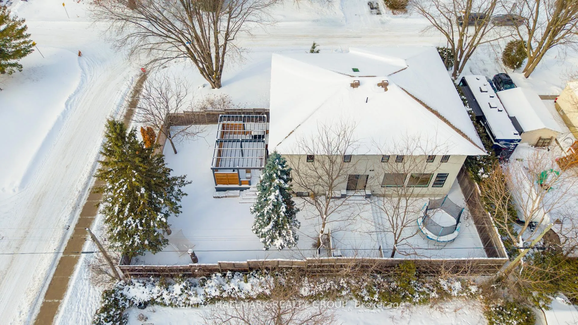 Photo 49 of 114 Rita Avenue, Ottawa, Meadowlands/St. Claire Gardens — HOMEH