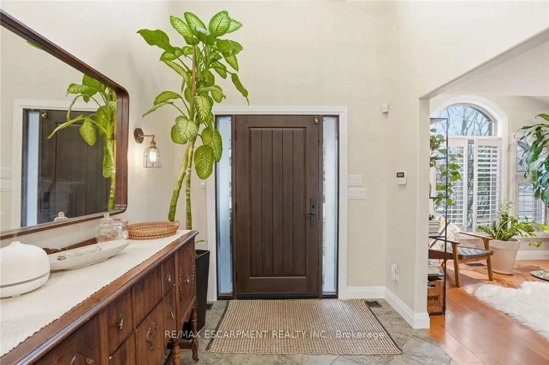 Photo 4 of 17 Krieghoff Drive, Hamilton, Kennedy — HOMEH