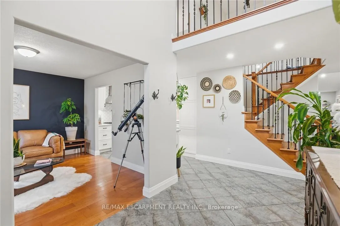Photo 6 of 17 Krieghoff Drive, Hamilton, Kennedy — HOMEH
