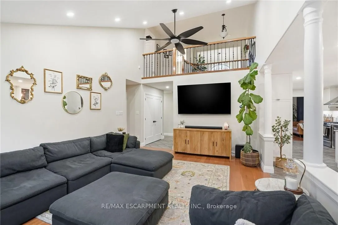 Photo 15 of 17 Krieghoff Drive, Hamilton, Kennedy — HOMEH
