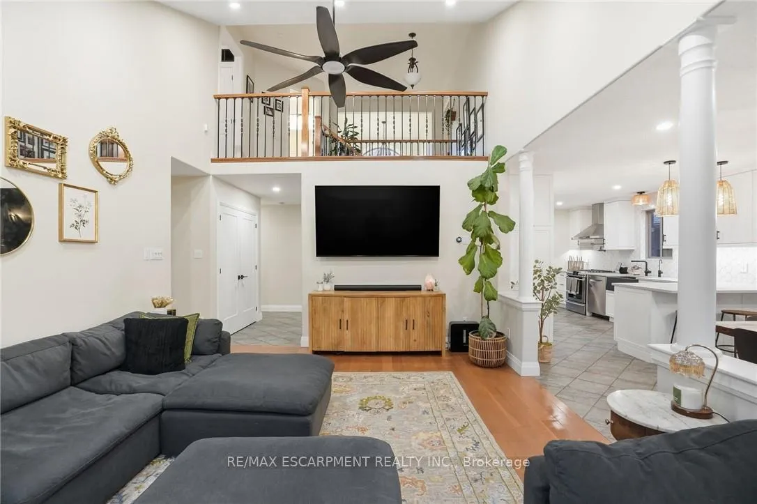 Photo 16 of 17 Krieghoff Drive, Hamilton, Kennedy — HOMEH