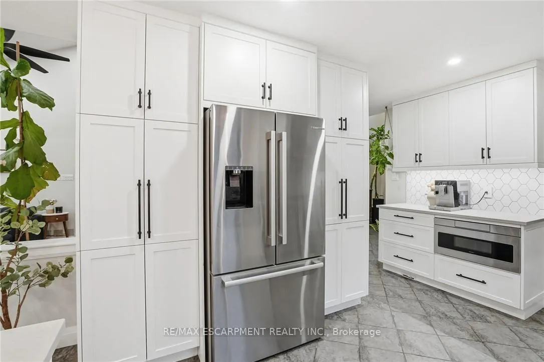 Photo 28 of 17 Krieghoff Drive, Hamilton, Kennedy — HOMEH