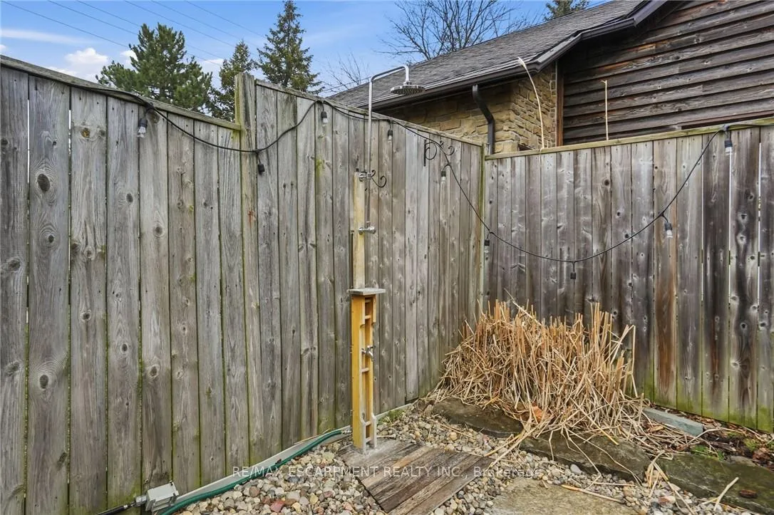 Photo 45 of 17 Krieghoff Drive, Hamilton, Kennedy — HOMEH