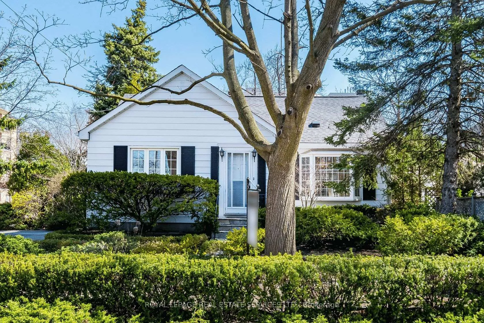 Photo 1 of 115 Wilson Street, Oakville, Central — HOMEH