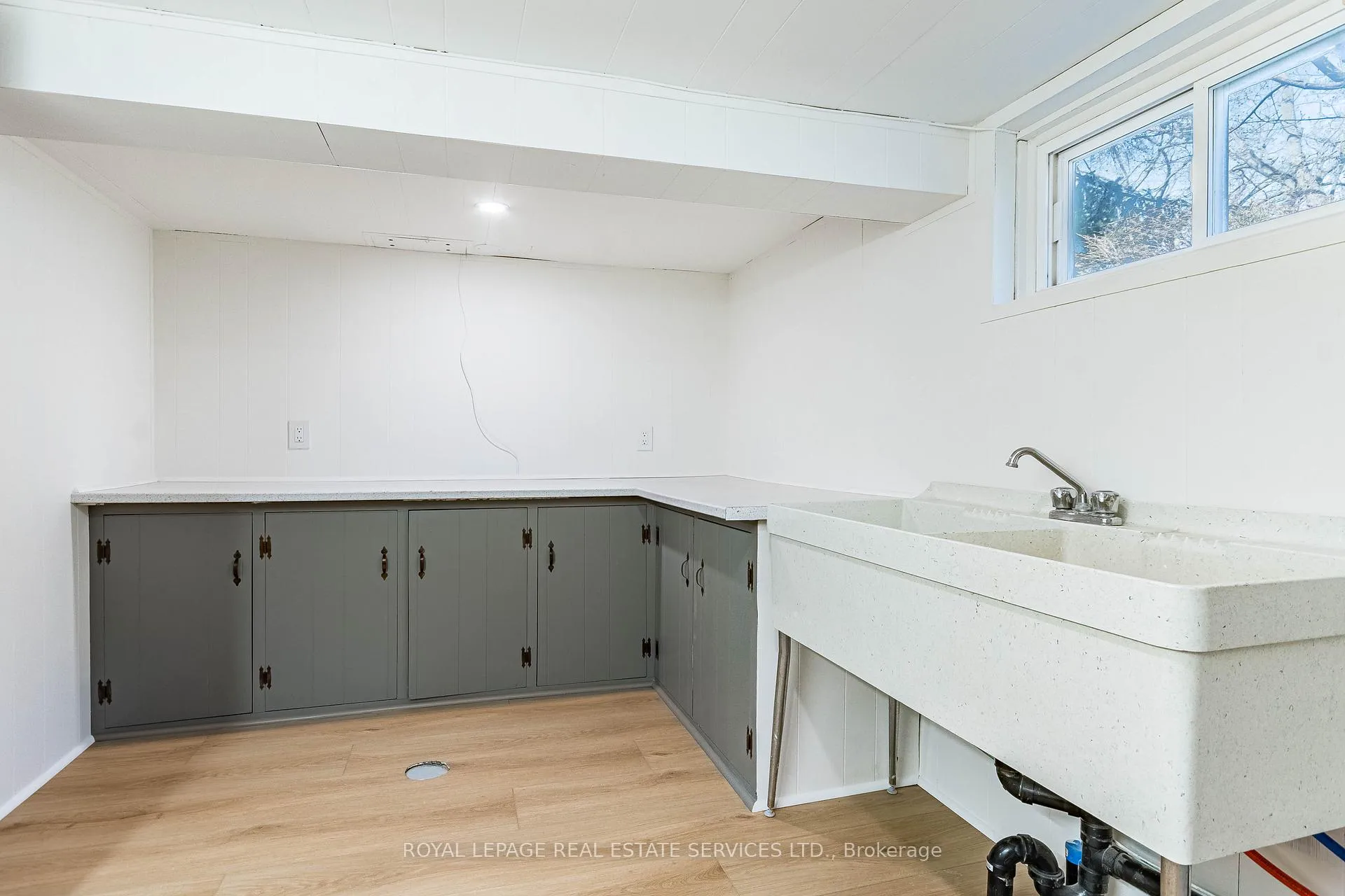 Photo 27 of 115 Wilson Street, Oakville, Central — HOMEH