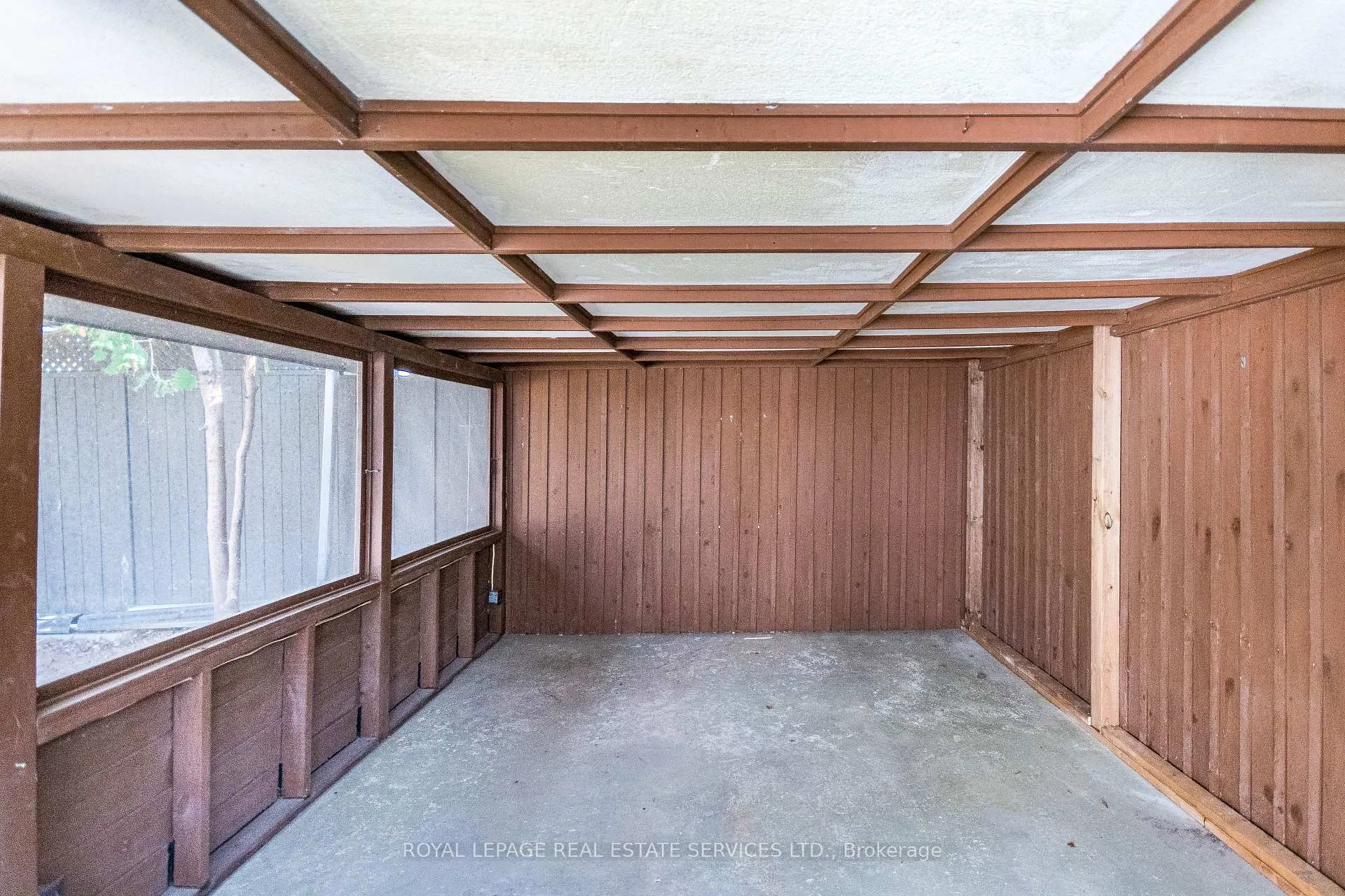 Photo 32 of 115 Wilson Street, Oakville, Central — HOMEH