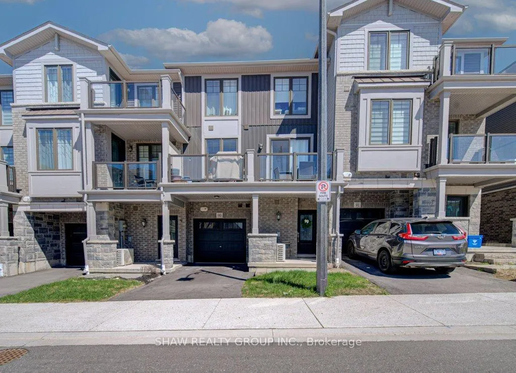 Photo 1 of Unit 90, 10 Birmingham Drive, Cambridge, Sheldon-Conestoga — HOMEH