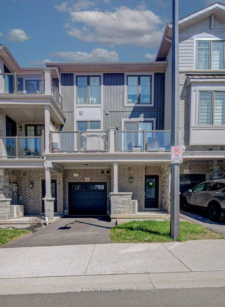 Photo 3 of Unit 90, 10 Birmingham Drive, Cambridge, Sheldon-Conestoga — HOMEH