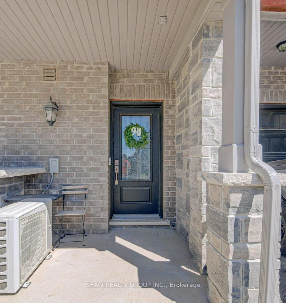 Photo 4 of Unit 90, 10 Birmingham Drive, Cambridge, Sheldon-Conestoga — HOMEH