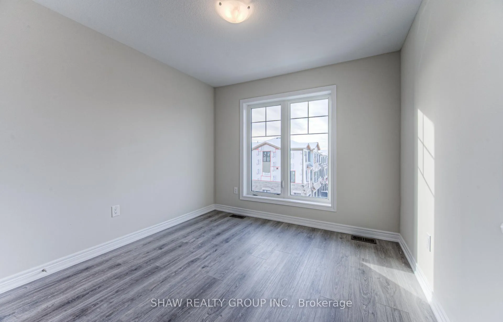 Photo 18 of Unit 90, 10 Birmingham Drive, Cambridge, Sheldon-Conestoga — HOMEH