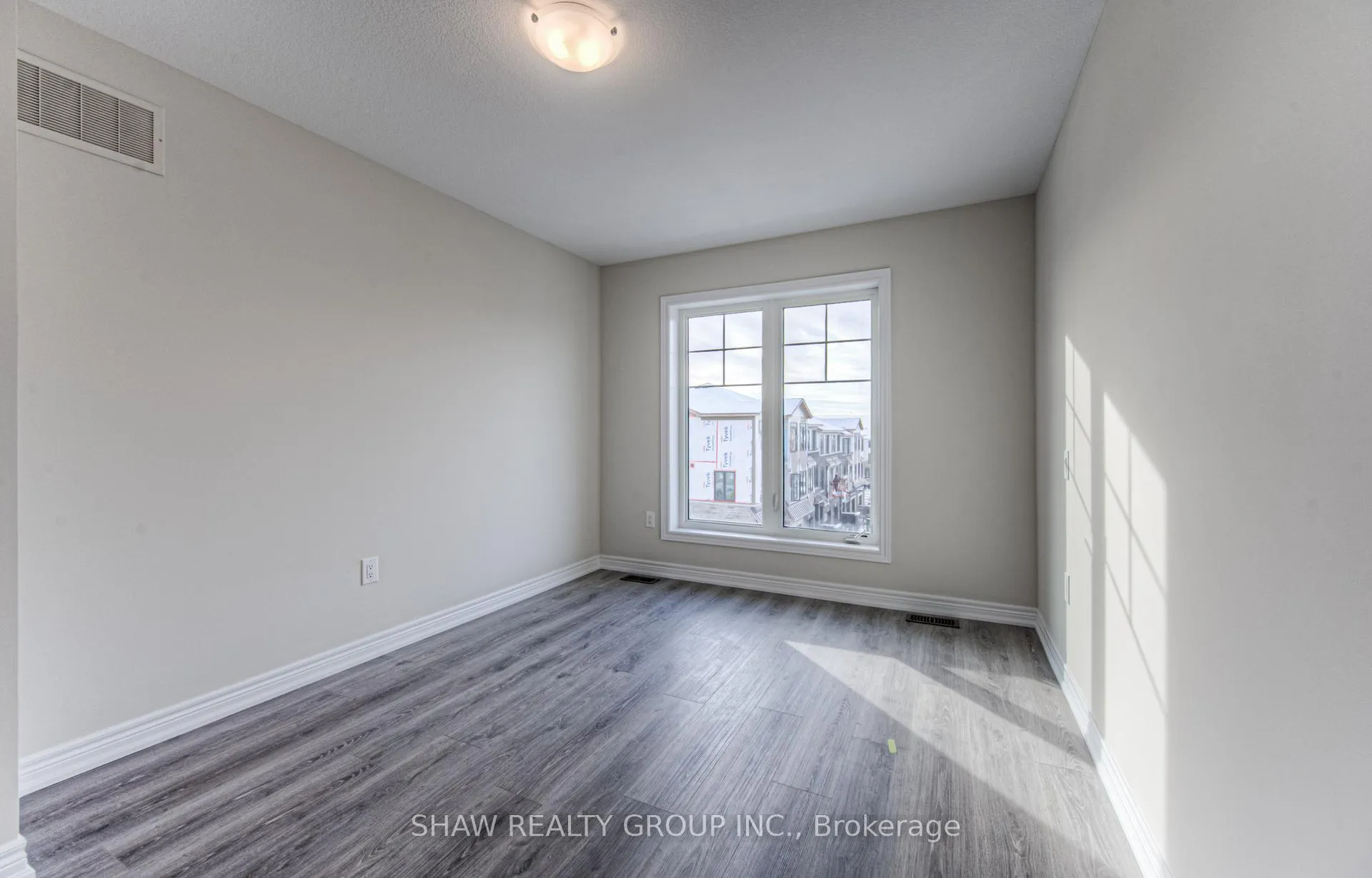Photo 20 of Unit 90, 10 Birmingham Drive, Cambridge, Sheldon-Conestoga — HOMEH