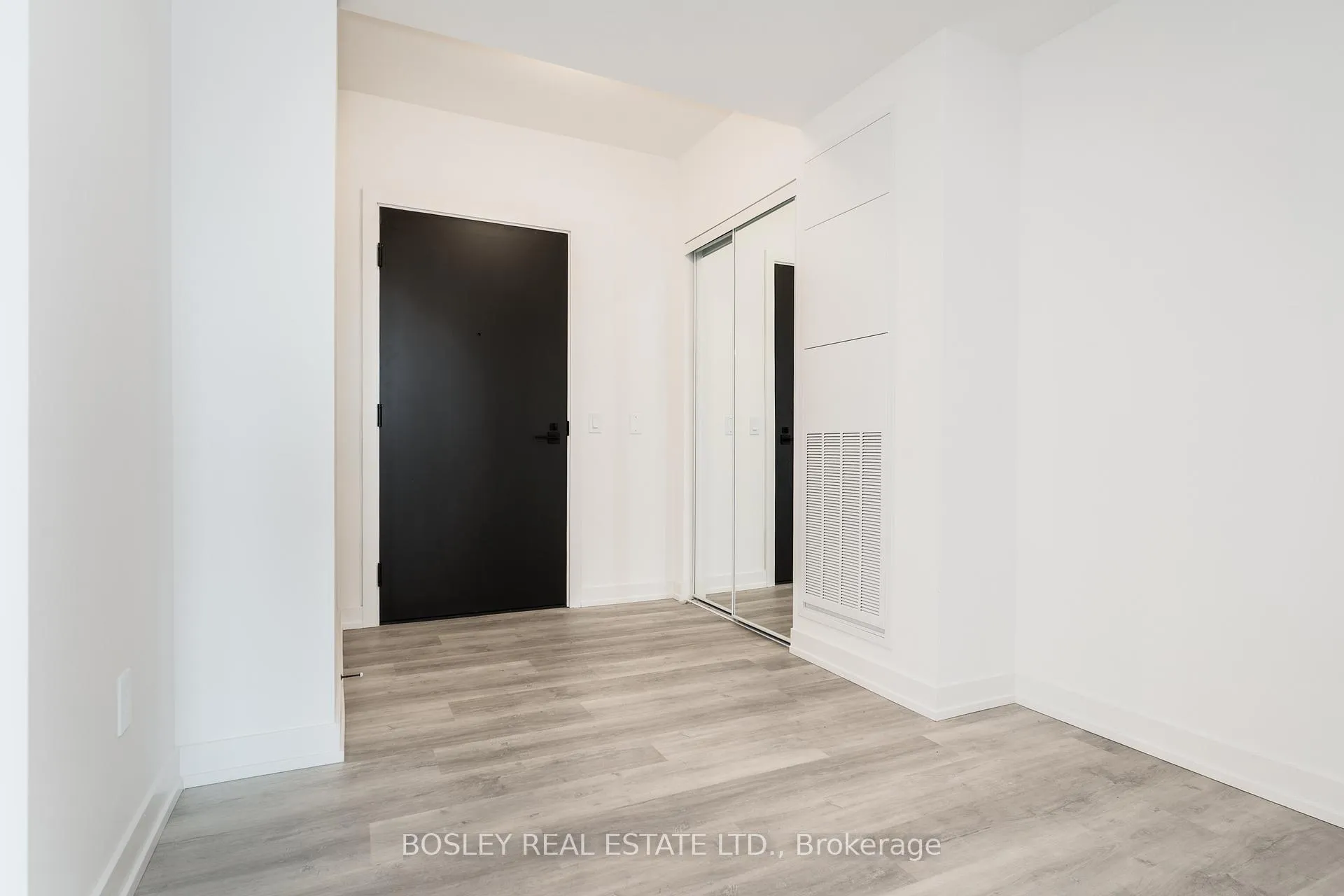 Photo 5 of Unit 429, 28 Eastern Avenue, Toronto, Moss Park — HOMEH