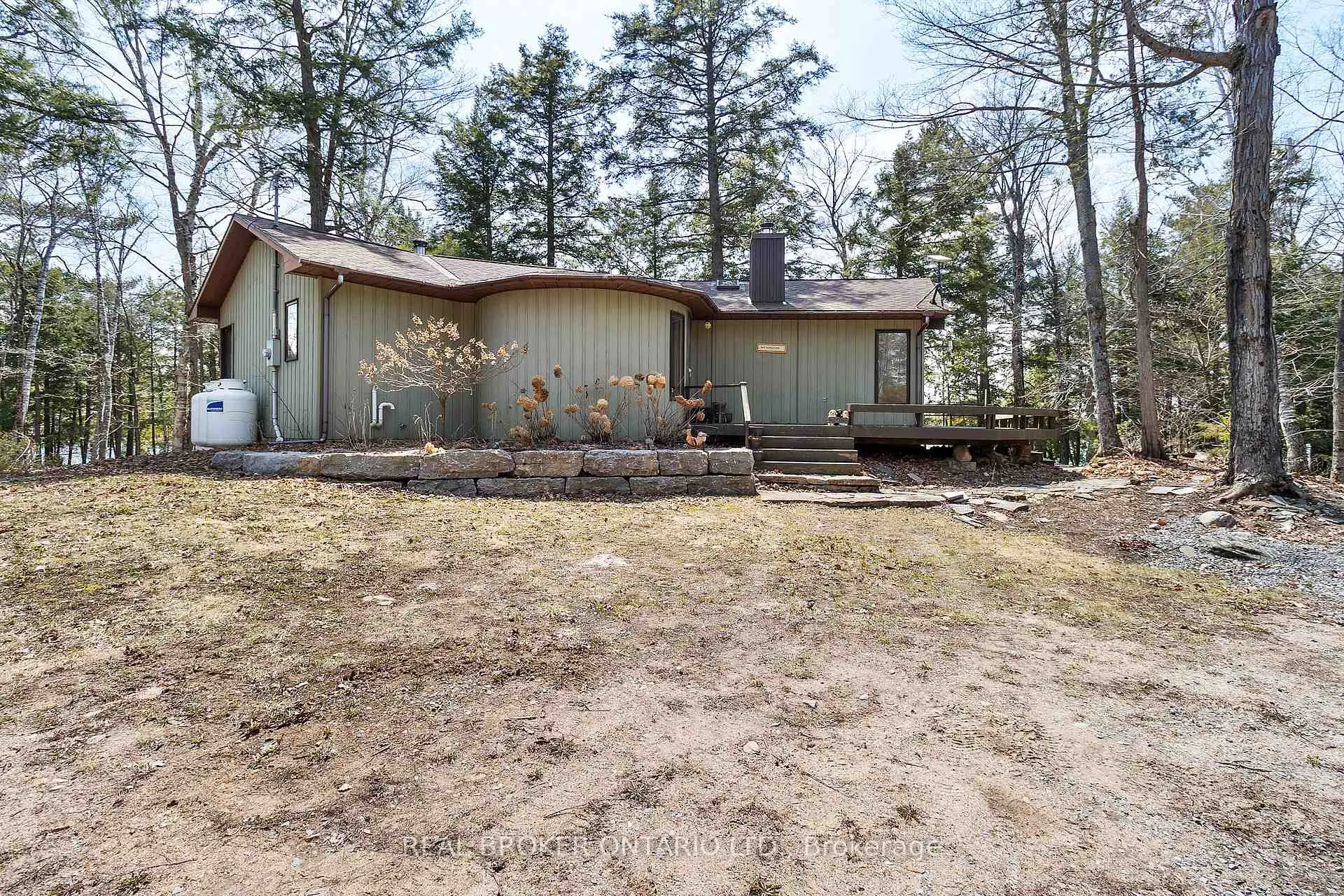 Photo 6 of 2323 Grindstone Lake Road, Frontenac, Frontenac North — HOMEH