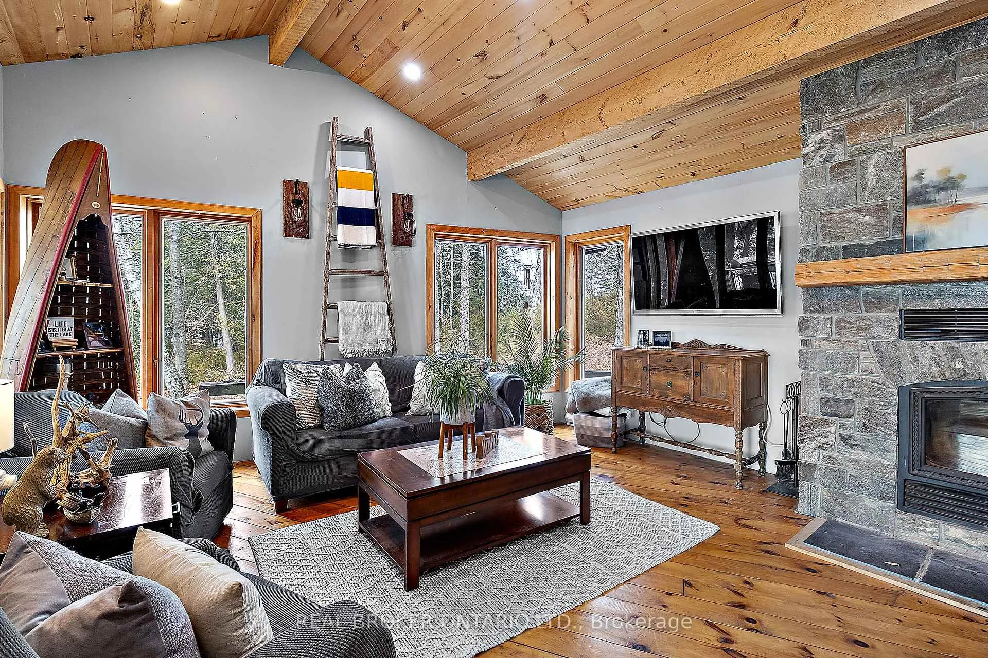 Photo 7 of 2323 Grindstone Lake Road, Frontenac, Frontenac North — HOMEH