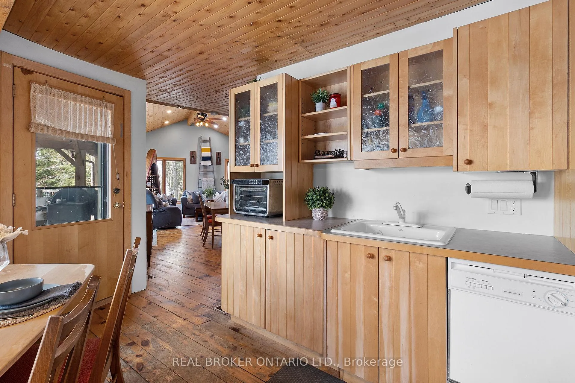 Photo 13 of 2323 Grindstone Lake Road, Frontenac, Frontenac North — HOMEH