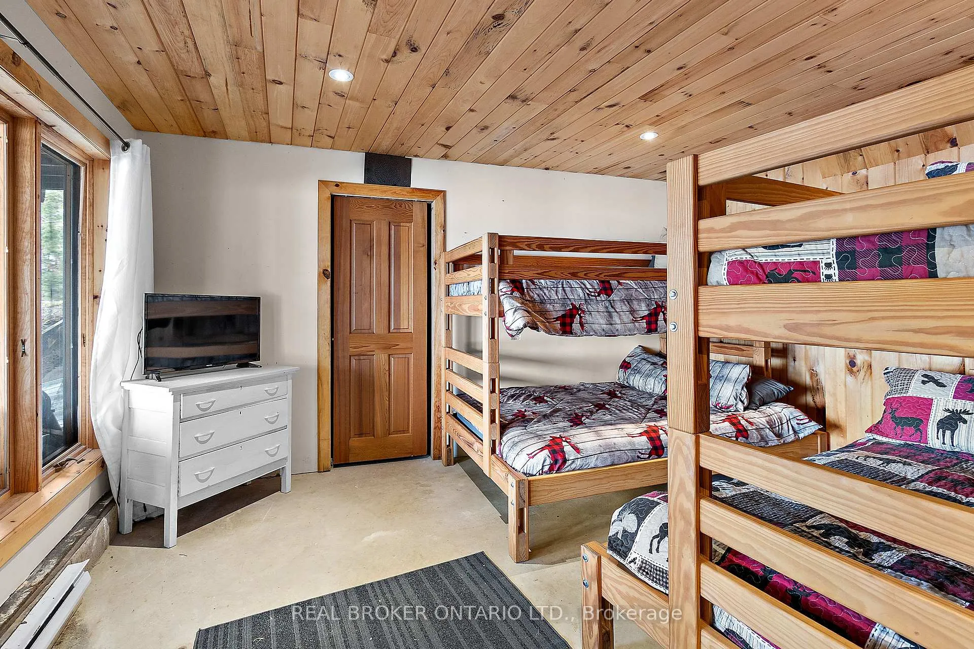 Photo 18 of 2323 Grindstone Lake Road, Frontenac, Frontenac North — HOMEH
