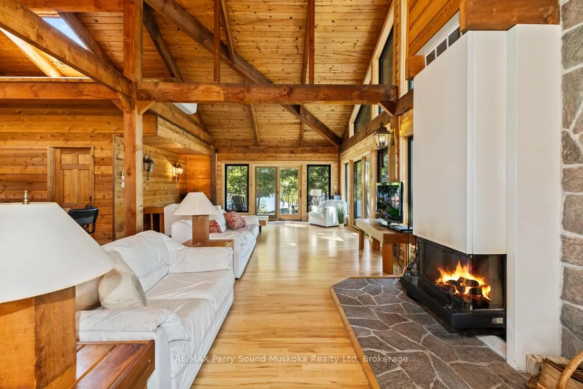 Photo 15 of 14 Silver Fox Drive, McKellar — HOMEH