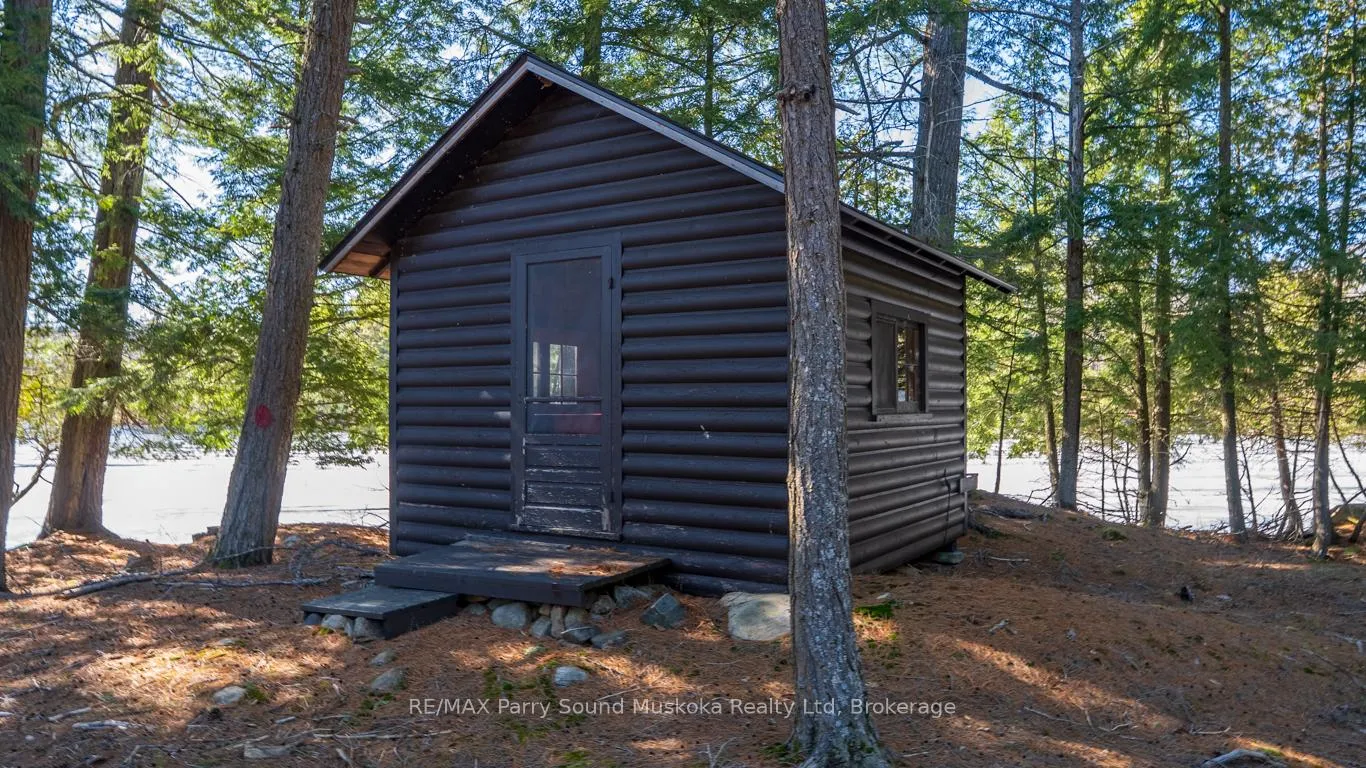 Photo 44 of 14 Silver Fox Drive, McKellar — HOMEH