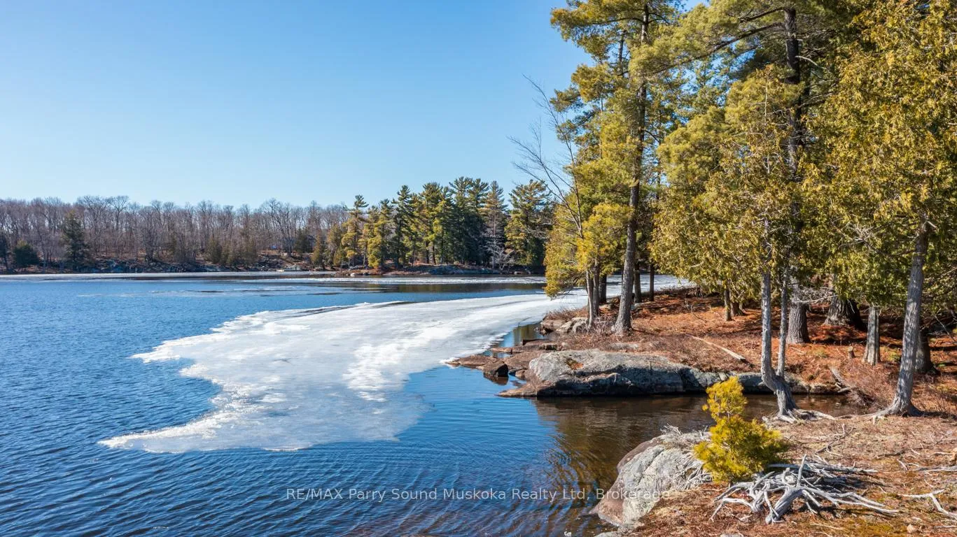 Photo 48 of 14 Silver Fox Drive, McKellar — HOMEH