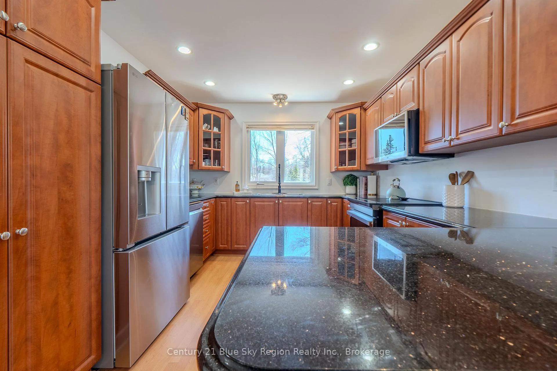 Photo 4 of 60 Mariah Street, North Bay, Ferris — HOMEH