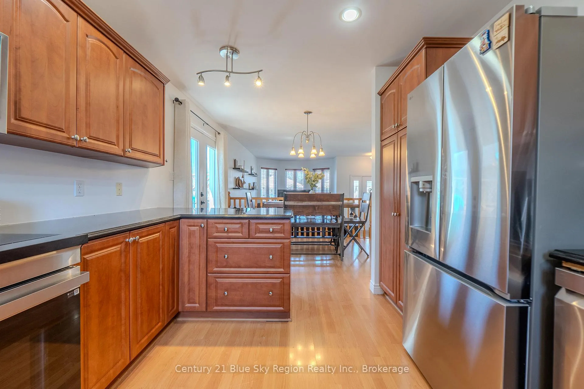 Photo 6 of 60 Mariah Street, North Bay, Ferris — HOMEH