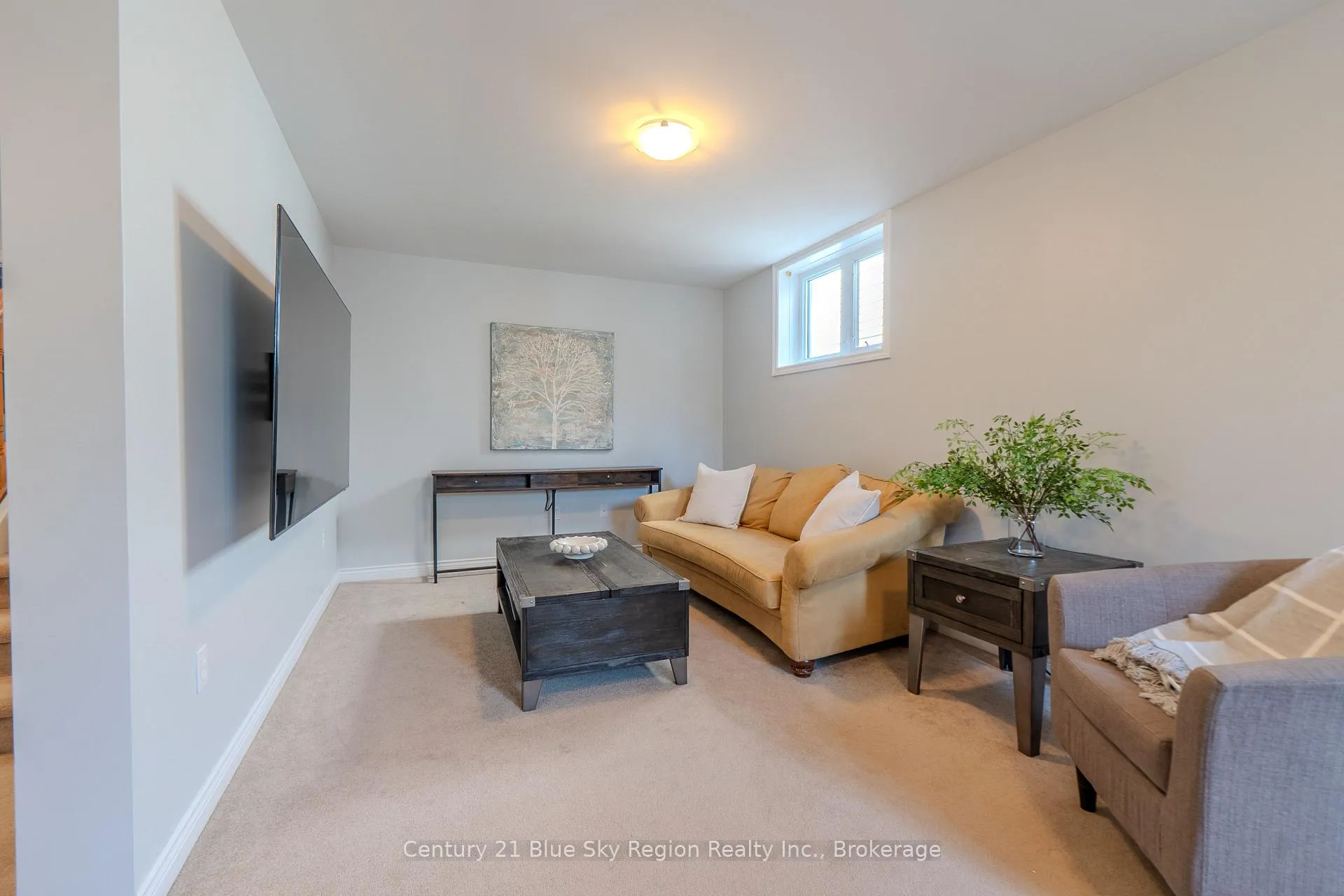 Photo 21 of 60 Mariah Street, North Bay, Ferris — HOMEH