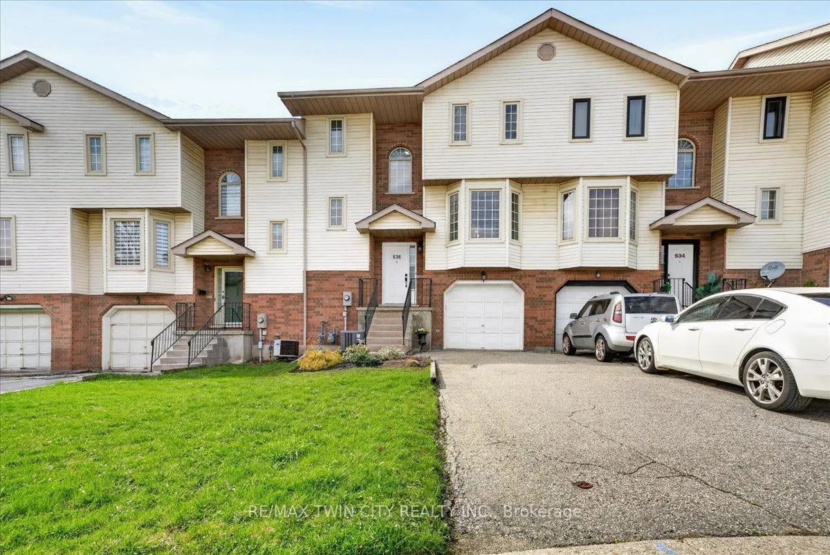 Photo 1 of 636 Grange Crescent, Waterloo — HOMEH