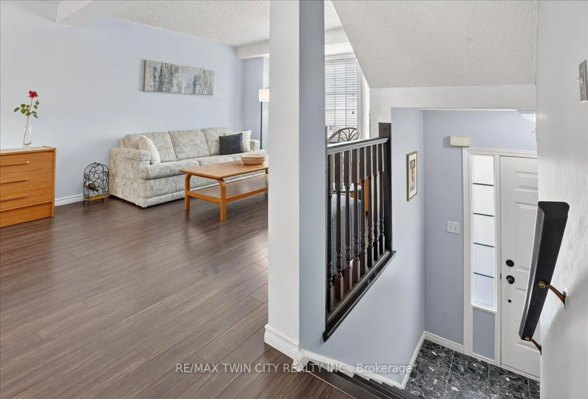 Photo 7 of 636 Grange Crescent, Waterloo — HOMEH