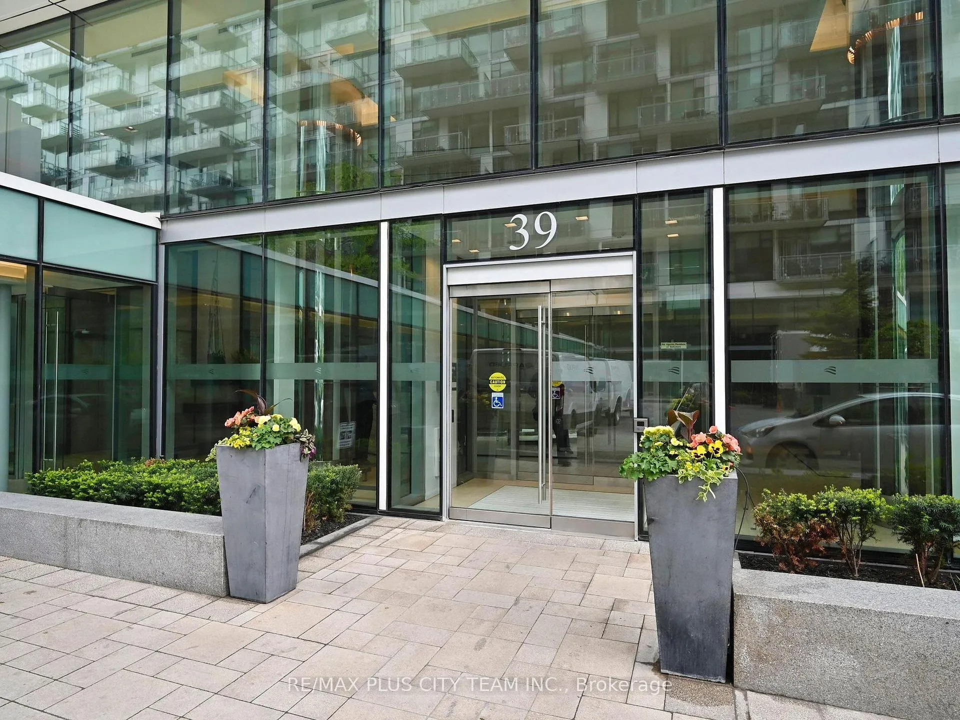 Photo 39 of Unit 202, 39 Queens Quay E, Toronto, Waterfront Communities — HOMEH