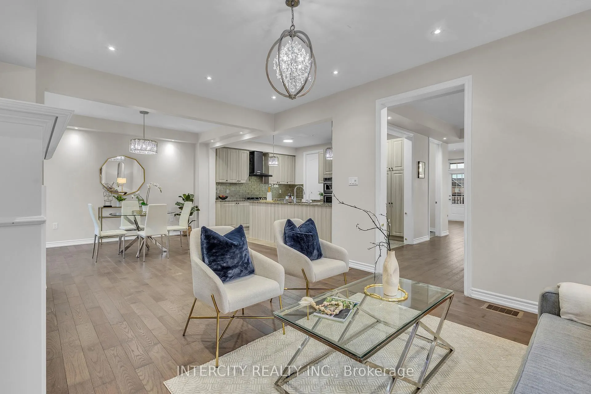 Photo 27 of 45 Roulette Crescent, Brampton, Bram West — HOMEH