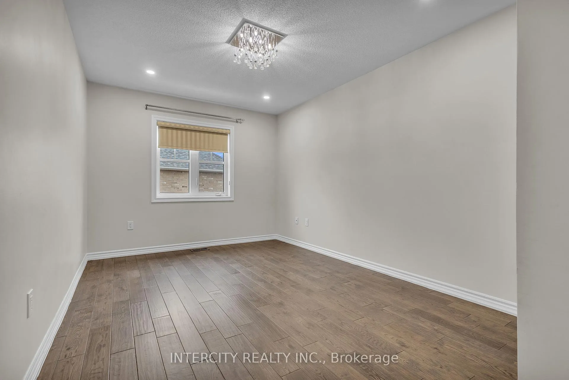 Photo 44 of 45 Roulette Crescent, Brampton, Bram West — HOMEH