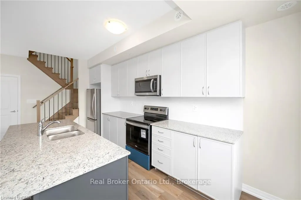 Photo 6 of Unit 115, 1565 Rose Way, Milton, Cobban — HOMEH