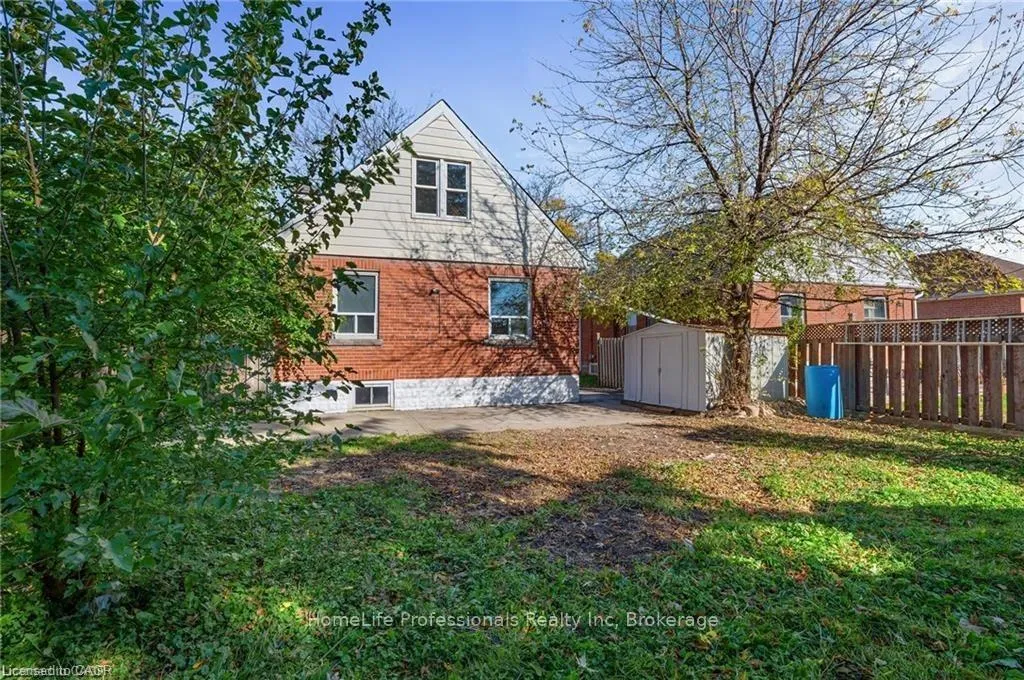 Photo 37 of 284 Brucedale Avenue E, Hamilton, Inch Park — HOMEH