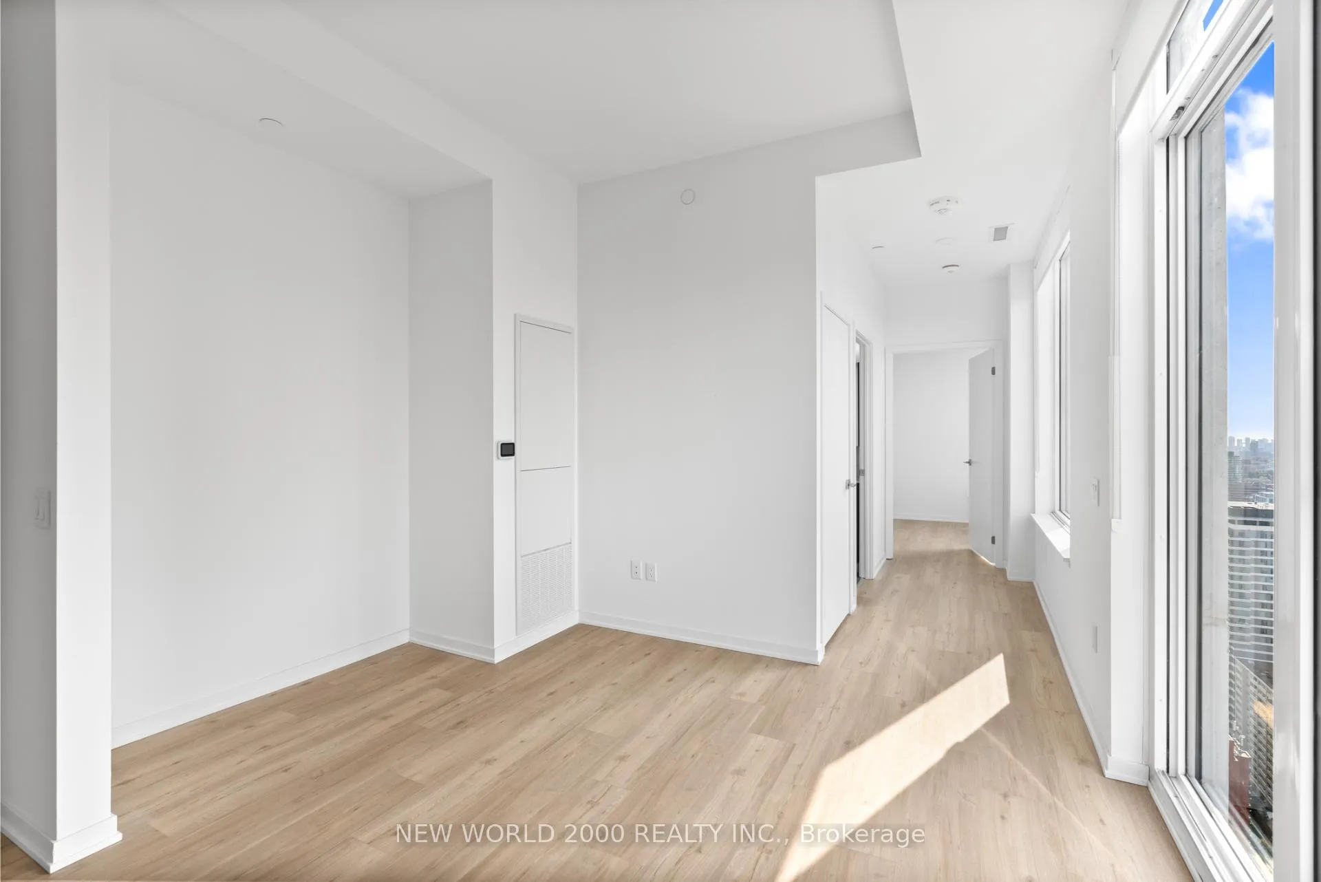 Photo 16 of Unit 3809, 101 Roehampton Avenue, Toronto, Mount Pleasant West — HOMEH