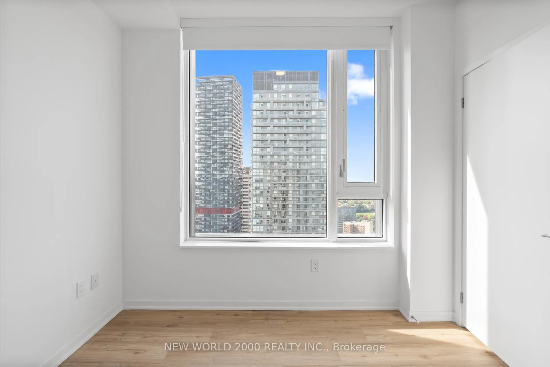 Photo 22 of Unit 3809, 101 Roehampton Avenue, Toronto, Mount Pleasant West — HOMEH