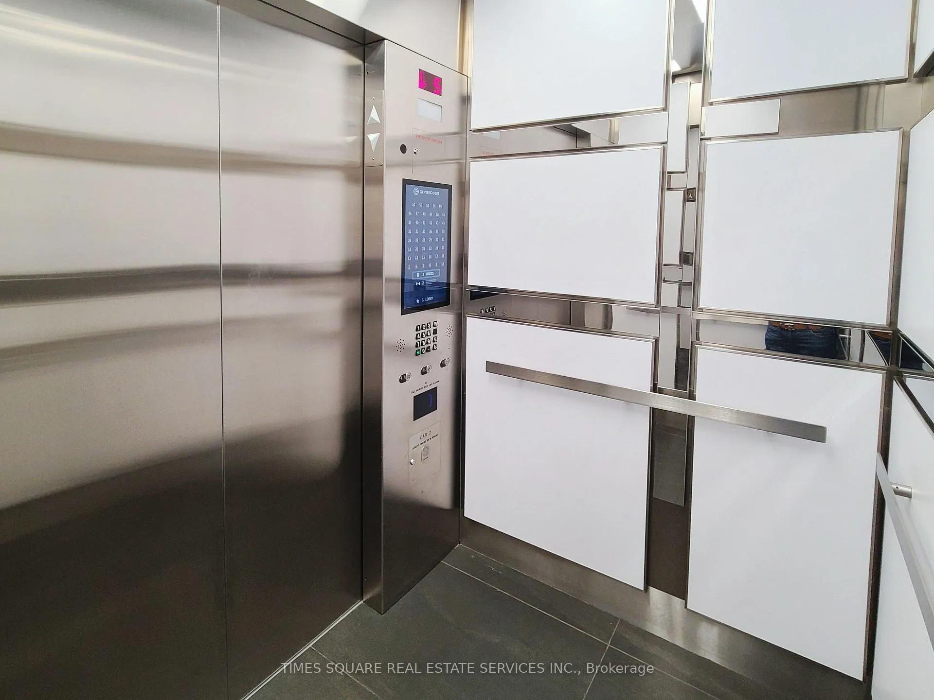 Photo 4 of Unit 5111, 181 Dundas Street E, Toronto, Church-Yonge Corridor — HOMEH