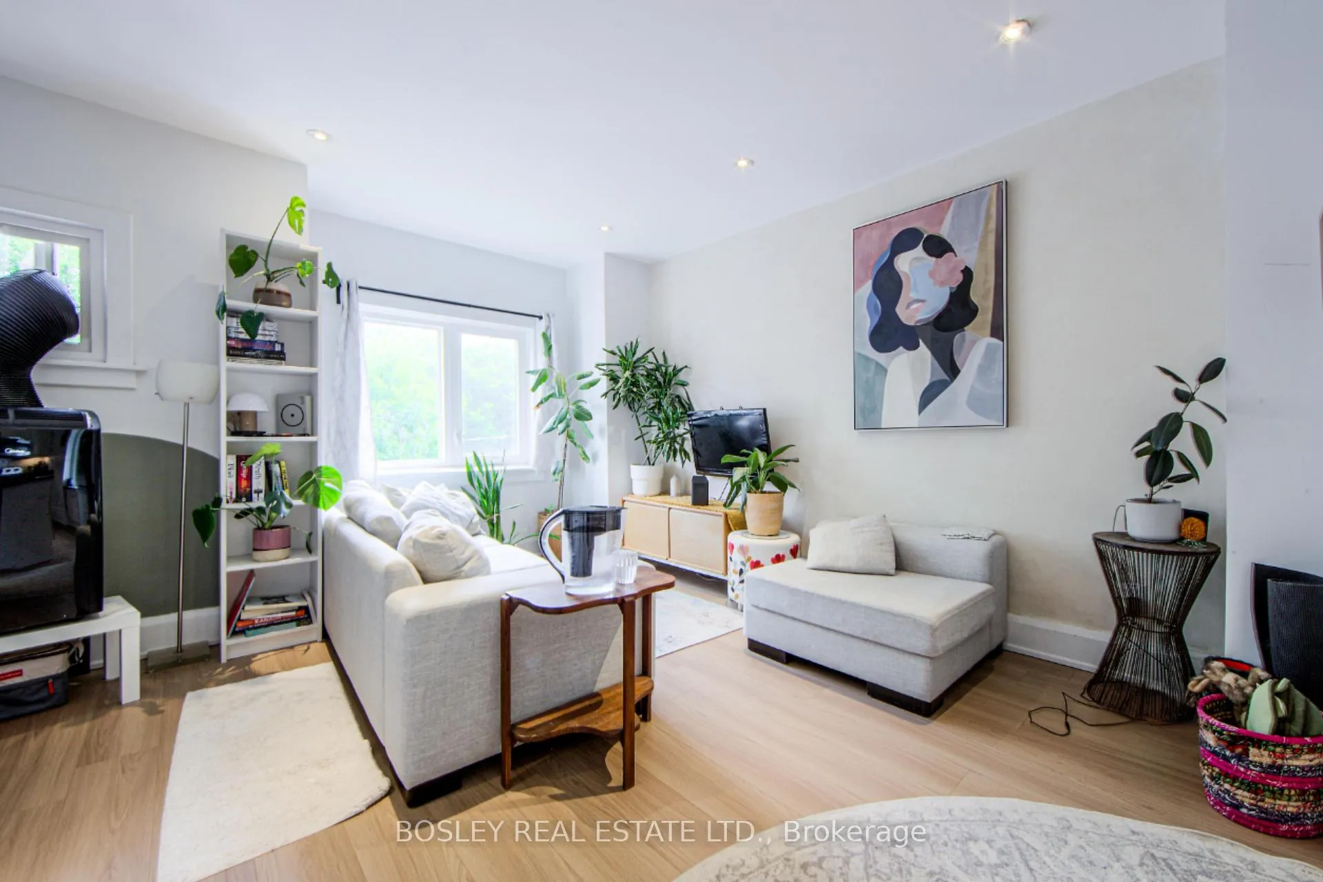 Photo 9 of Unit Upper, 2 Dawson Avenue, Toronto, Blake-Jones — HOMEH