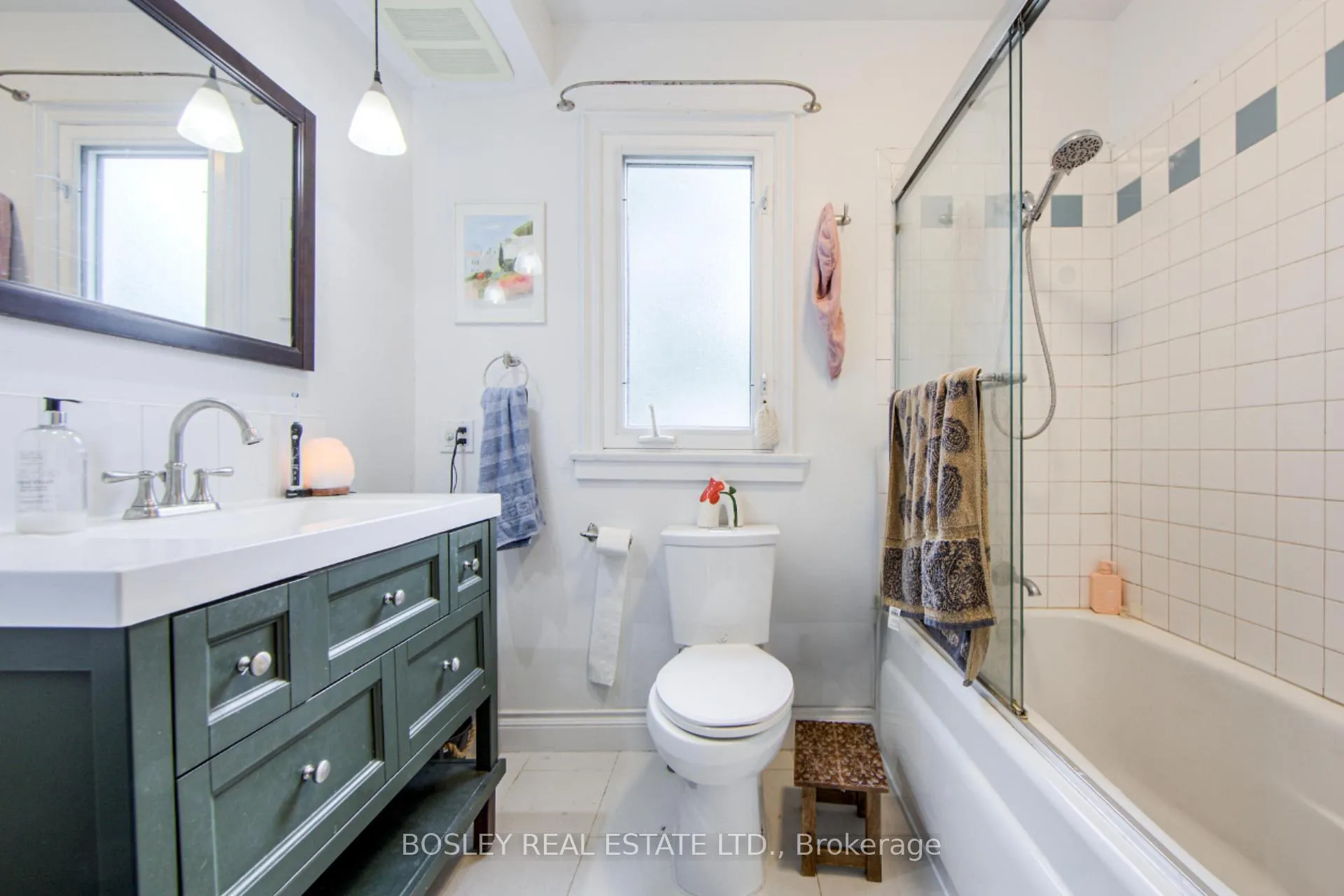 Photo 14 of Unit Upper, 2 Dawson Avenue, Toronto, Blake-Jones — HOMEH