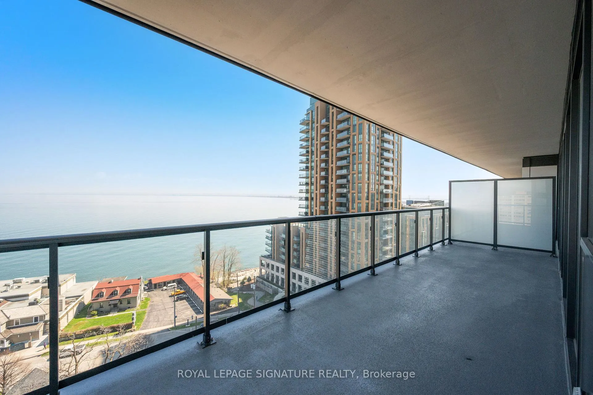 Photo 10 of Unit 1104, 2075 Lakeshore Road, Burlington, Brant — HOMEH