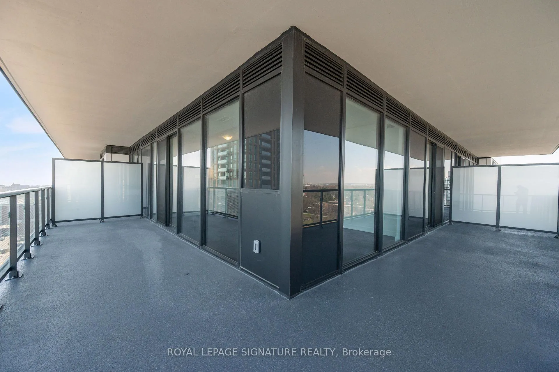 Photo 31 of Unit 1104, 2075 Lakeshore Road, Burlington, Brant — HOMEH